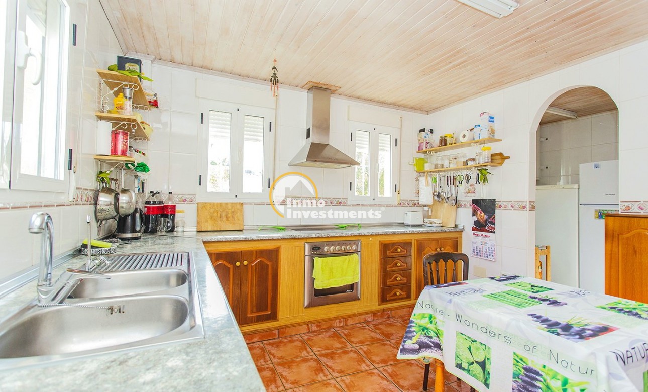 Reventa - Chalet independiente - Torrevieja - Aguas Nuevas