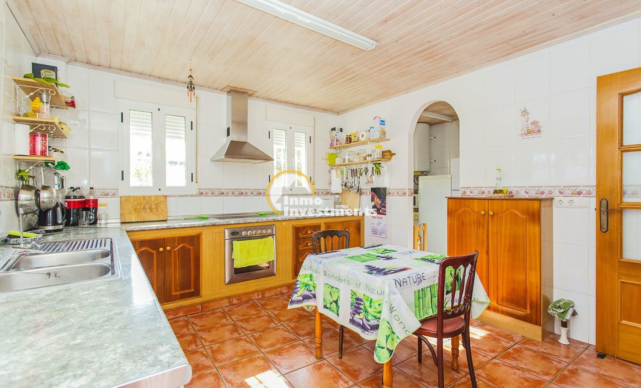 Reventa - Chalet independiente - Torrevieja - Aguas Nuevas