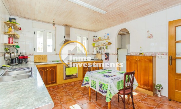 Reventa - Chalet independiente - Torrevieja - Aguas Nuevas