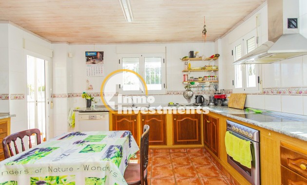 Reventa - Chalet independiente - Torrevieja - Aguas Nuevas