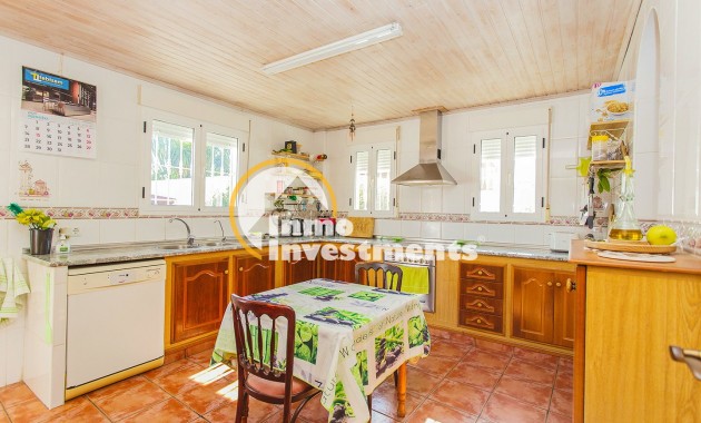 Reventa - Chalet independiente - Torrevieja - Aguas Nuevas