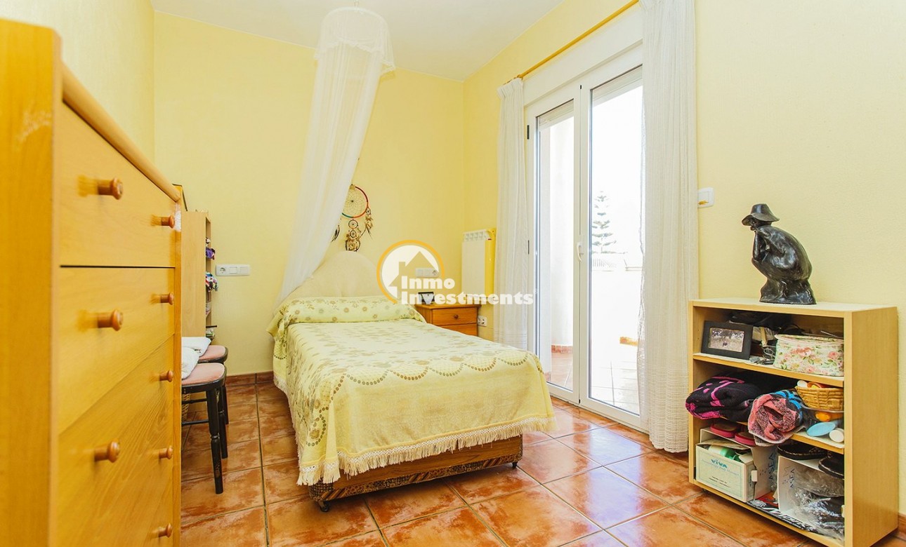 Reventa - Chalet independiente - Torrevieja - Aguas Nuevas