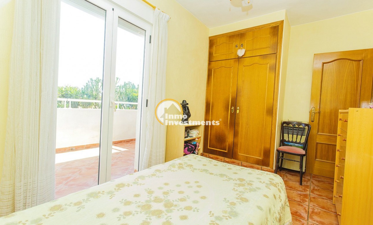 Reventa - Chalet independiente - Torrevieja - Aguas Nuevas