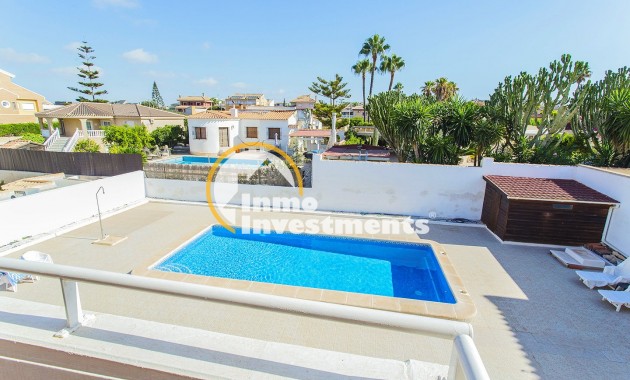 Reventa - Chalet independiente - Torrevieja - Aguas Nuevas