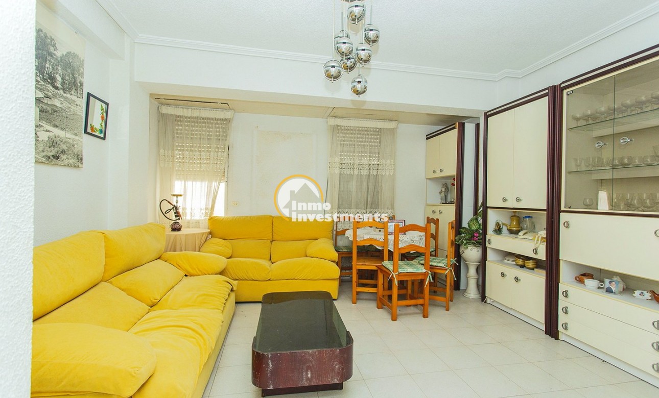Resale - Apartment - Guardamar del Segura - Pueblo