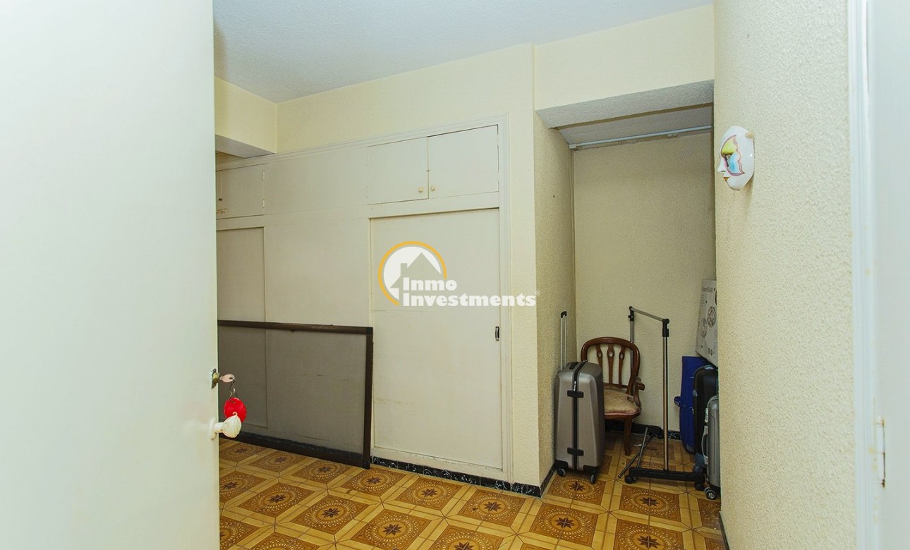 Resale - Apartment - Guardamar del Segura - Pueblo