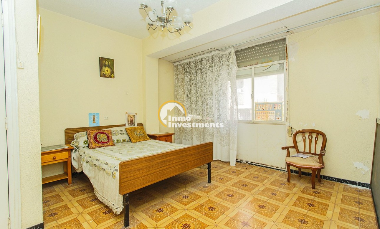 Resale - Apartment - Guardamar del Segura - Pueblo