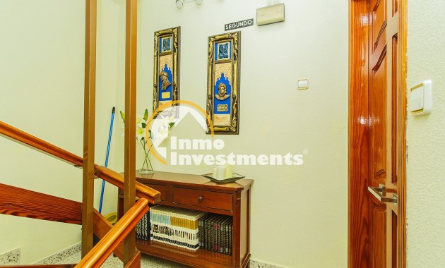 Resale - Apartment - Guardamar del Segura - Pueblo