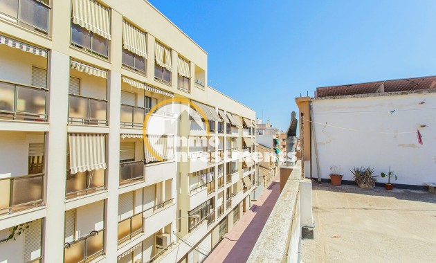 Resale - Apartment - Guardamar del Segura - Pueblo