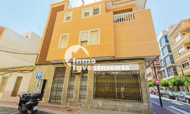 Resale - Apartment - Guardamar del Segura - Pueblo