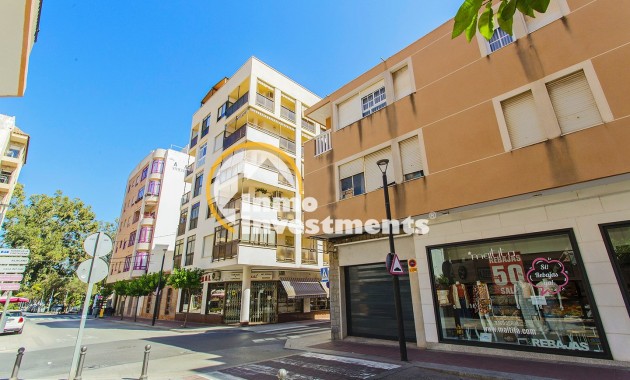 Resale - Apartment - Guardamar del Segura - Pueblo
