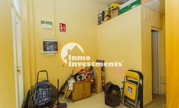 Resale - Apartment - Guardamar del Segura - Pueblo