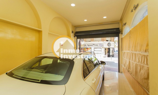 Resale - Apartment - Guardamar del Segura - Pueblo