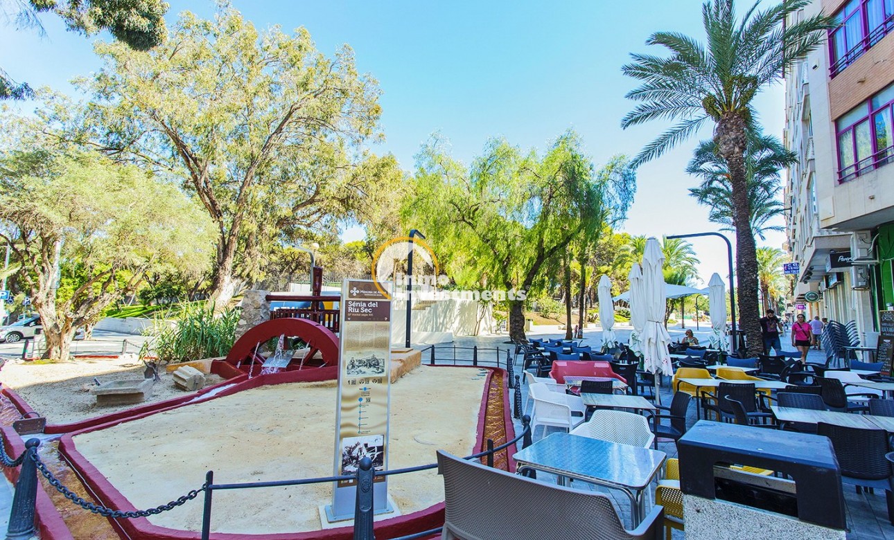 Resale - Apartment - Guardamar del Segura - Pueblo