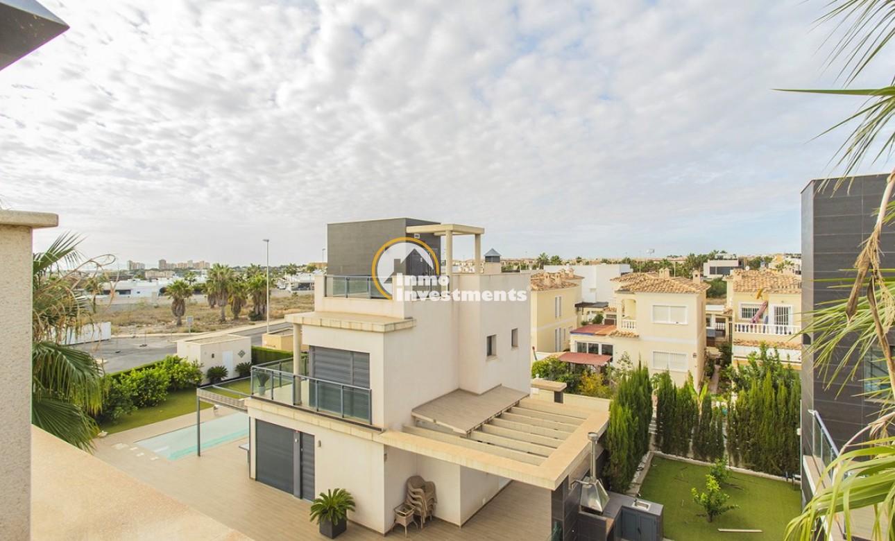 Bestaande bouw - Villa - Lomas de Cabo Roig