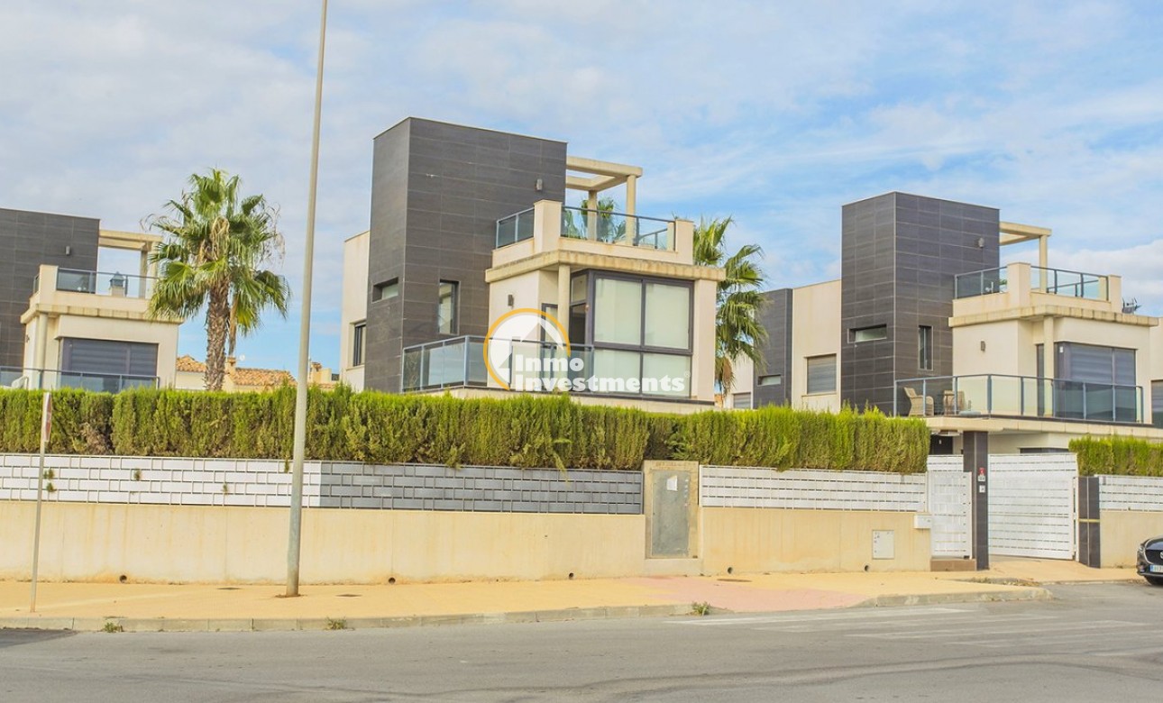Bestaande bouw - Villa - Lomas de Cabo Roig