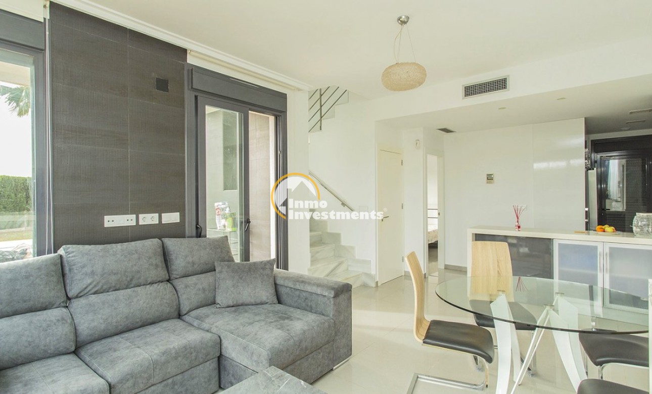 Bestaande bouw - Villa - Lomas de Cabo Roig