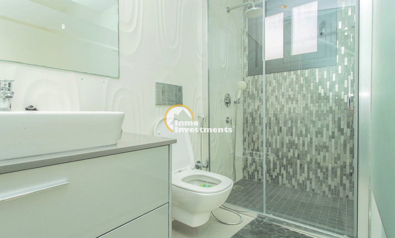 Bestaande bouw - Villa - Lomas de Cabo Roig