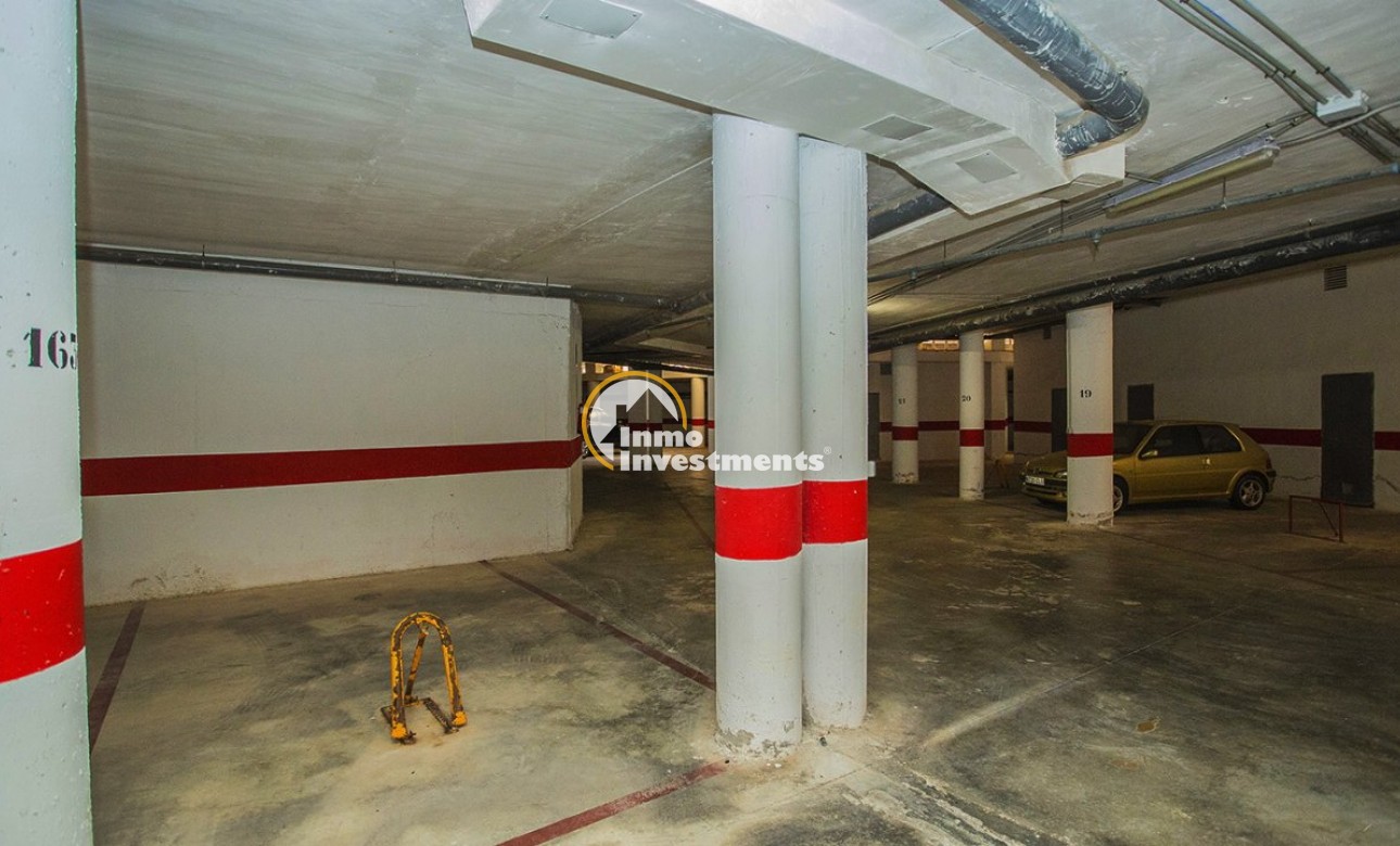 Resale - Garage - La Mata - Los Europeos