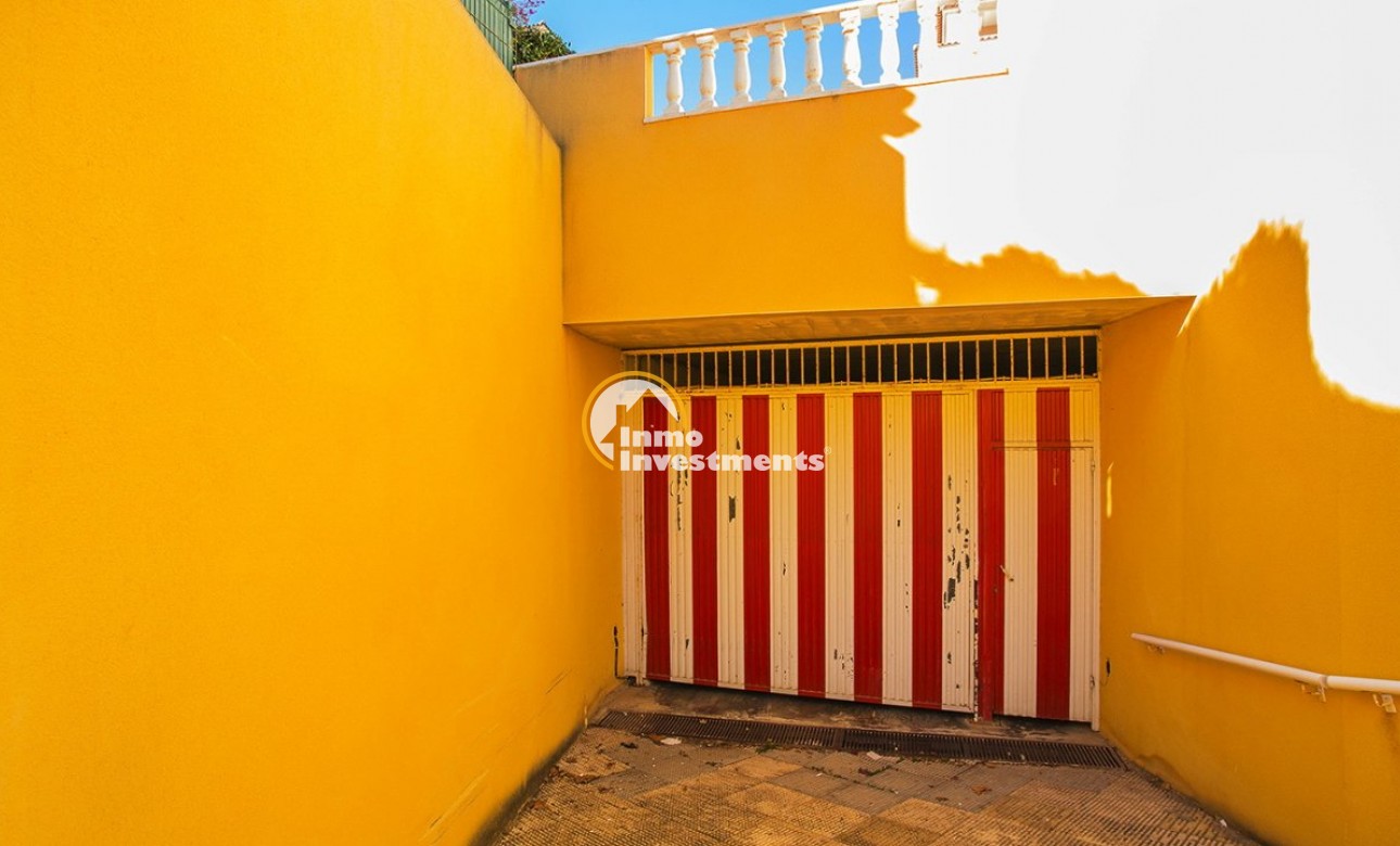 Resale - Garage - La Mata - Los Europeos