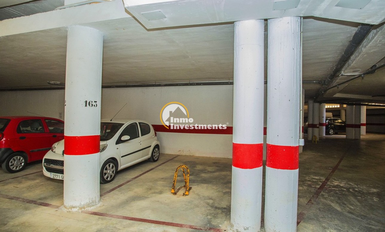 Resale - Garage - La Mata - Los Europeos