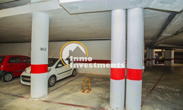 Resale - Garage - La Mata - Los Europeos