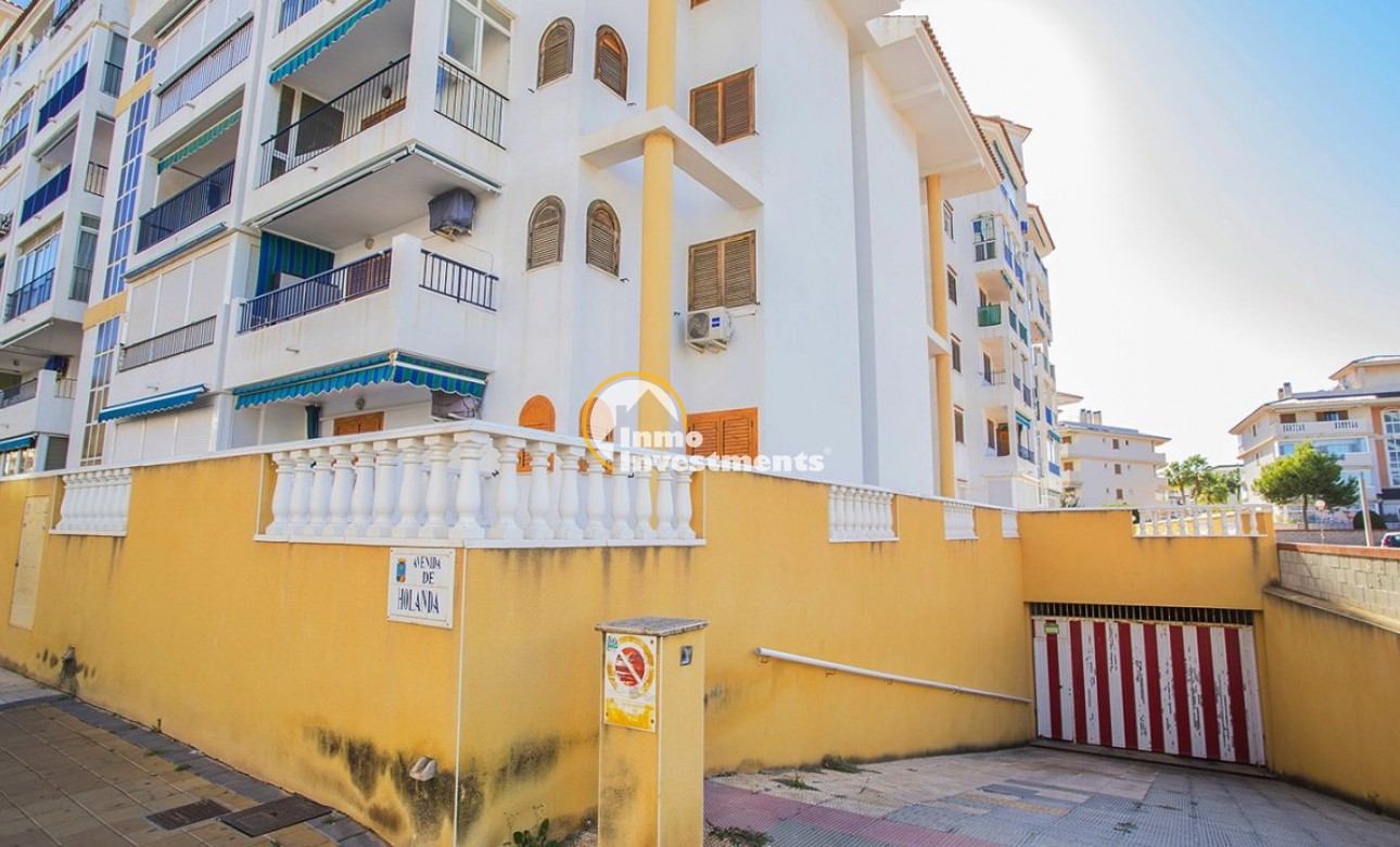 Resale - Garage - La Mata - Los Europeos