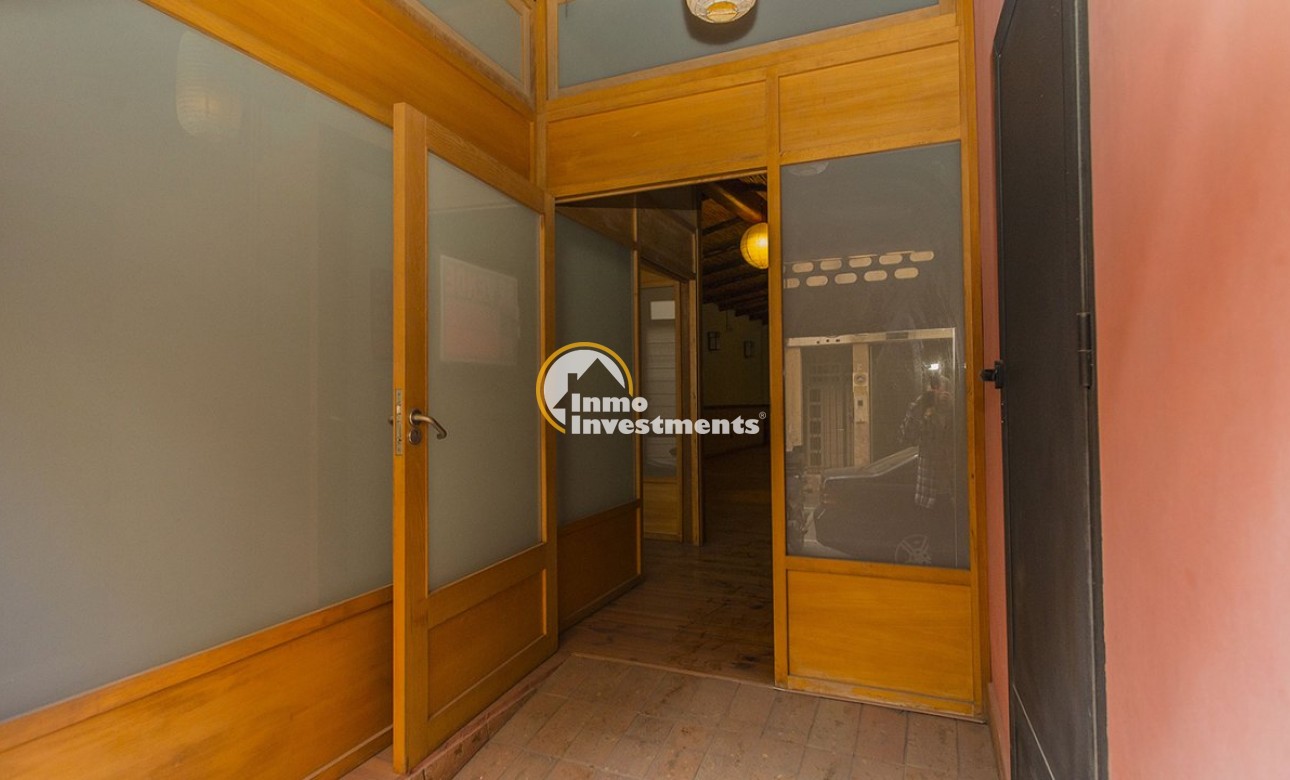 Resale - Commercial - Torrevieja - Center Torrevieja