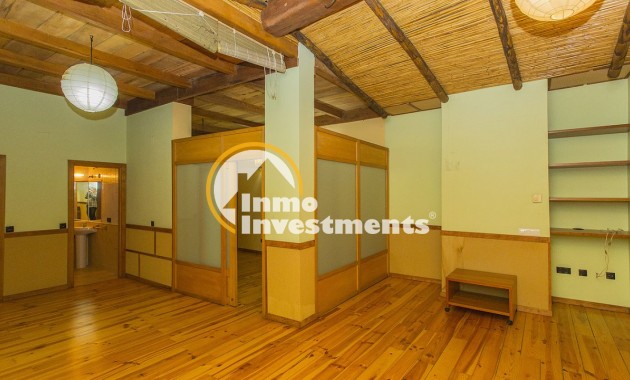 Resale - Commercial - Torrevieja - Center Torrevieja