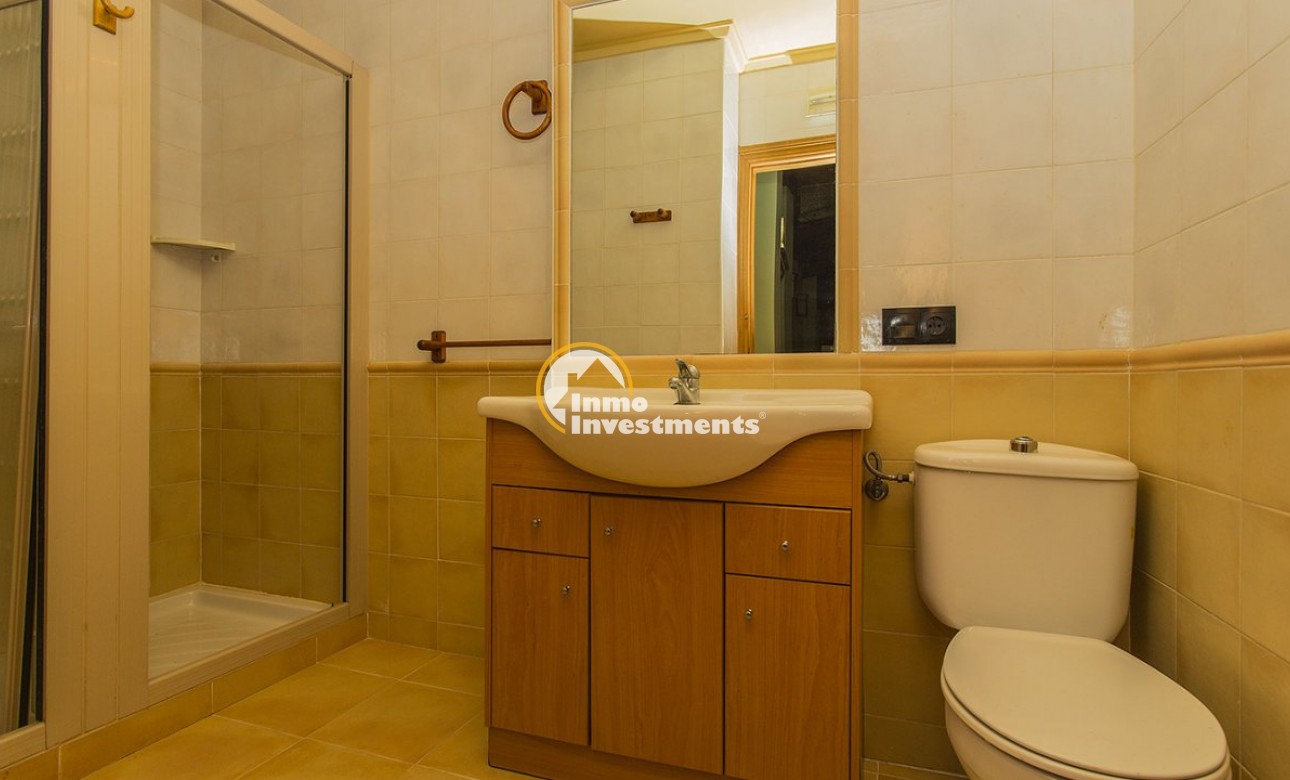 Resale - Commercial - Torrevieja - Center Torrevieja