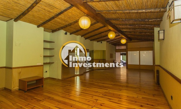 Resale - Commercial - Torrevieja - Center Torrevieja