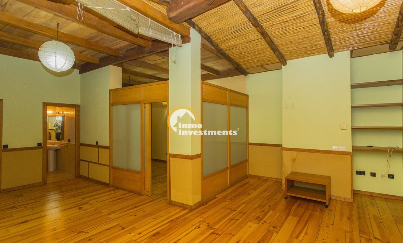 Resale - Commercial - Torrevieja - Center Torrevieja