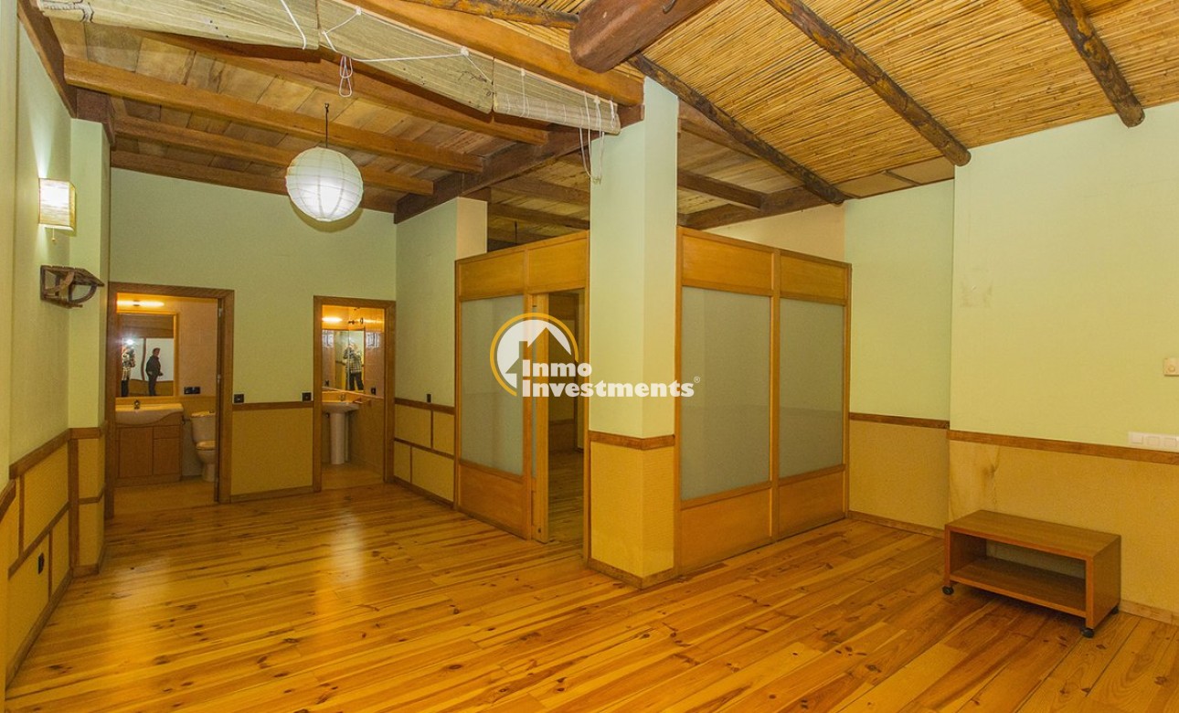 Resale - Commercial - Torrevieja - Center Torrevieja