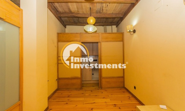 Resale - Commercial - Torrevieja - Center Torrevieja