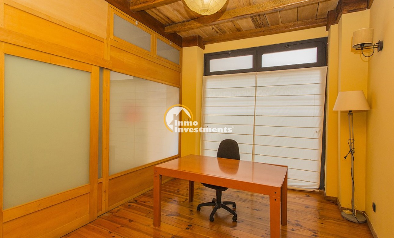 Resale - Commercial - Torrevieja - Center Torrevieja