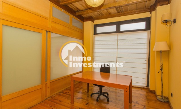 Resale - Commercial - Torrevieja - Center Torrevieja