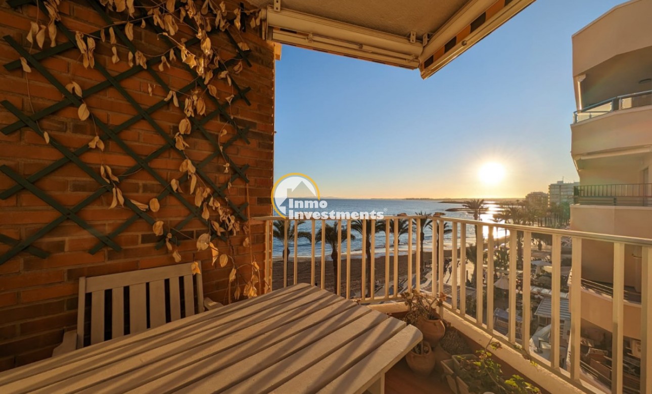 Resale - Apartment - Torrevieja - Beach