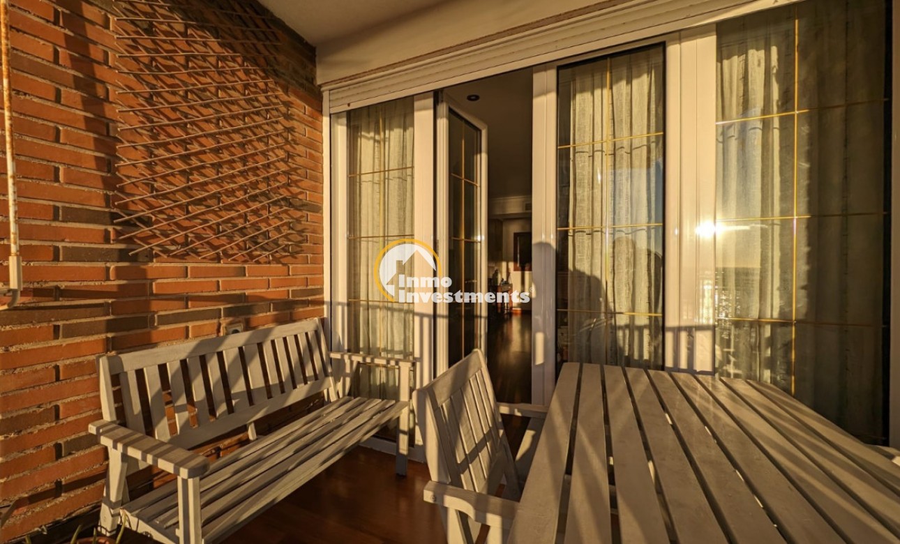 Resale - Apartment - Torrevieja - Beach