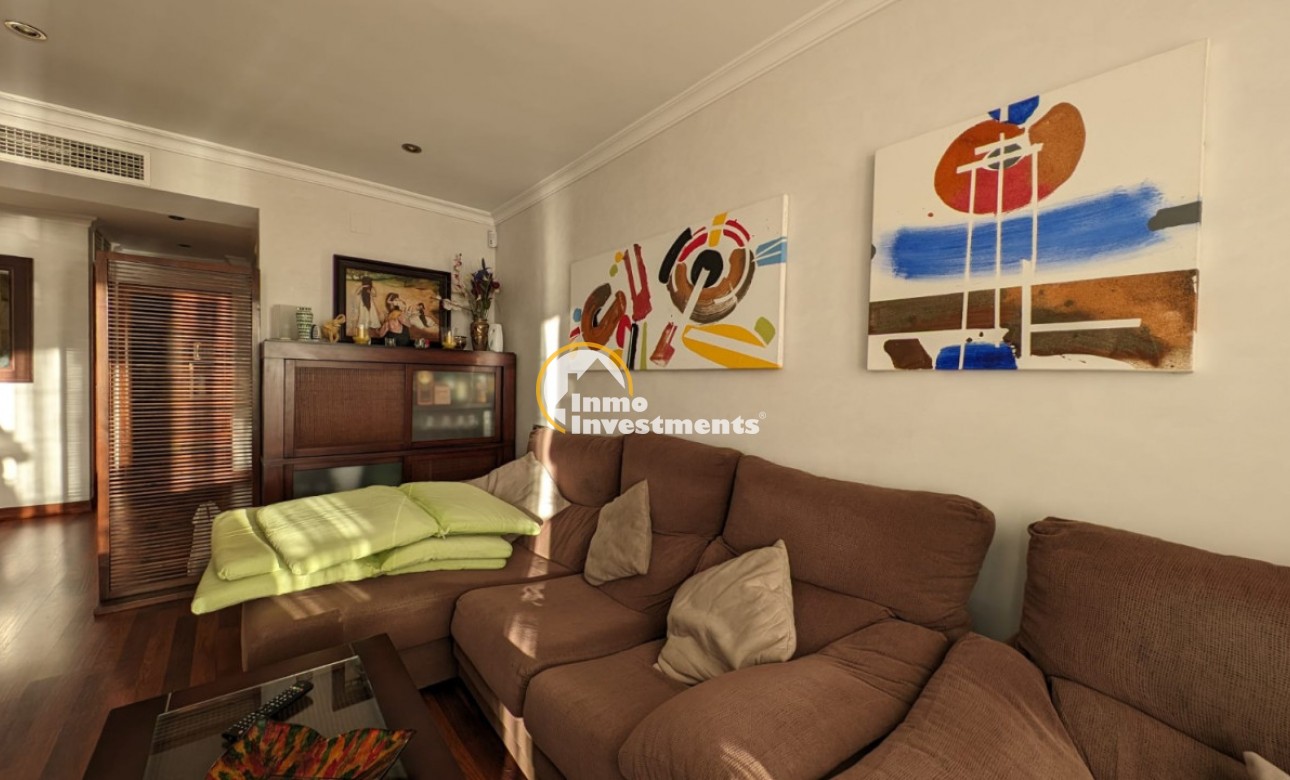 Resale - Apartment - Torrevieja - Beach