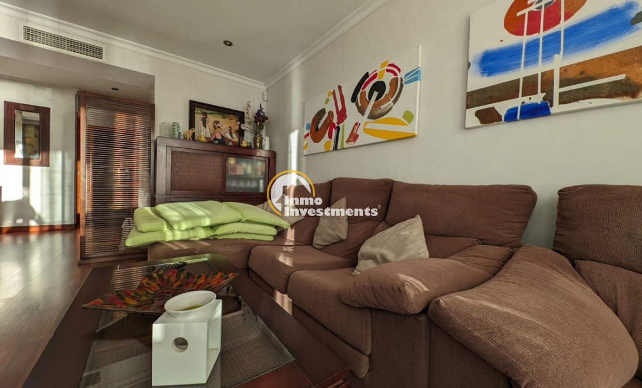 Resale - Apartment - Torrevieja - Beach
