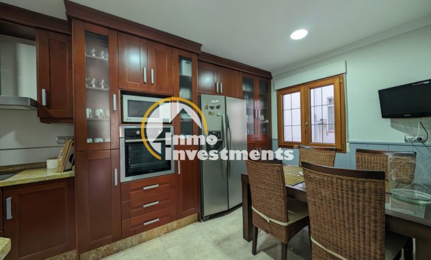 Resale - Apartment - Torrevieja - Beach