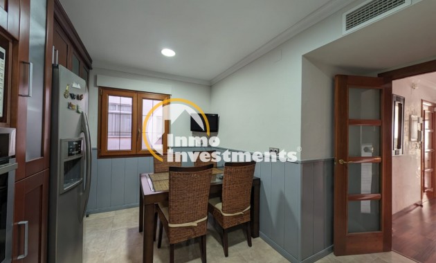 Resale - Apartment - Torrevieja - Beach