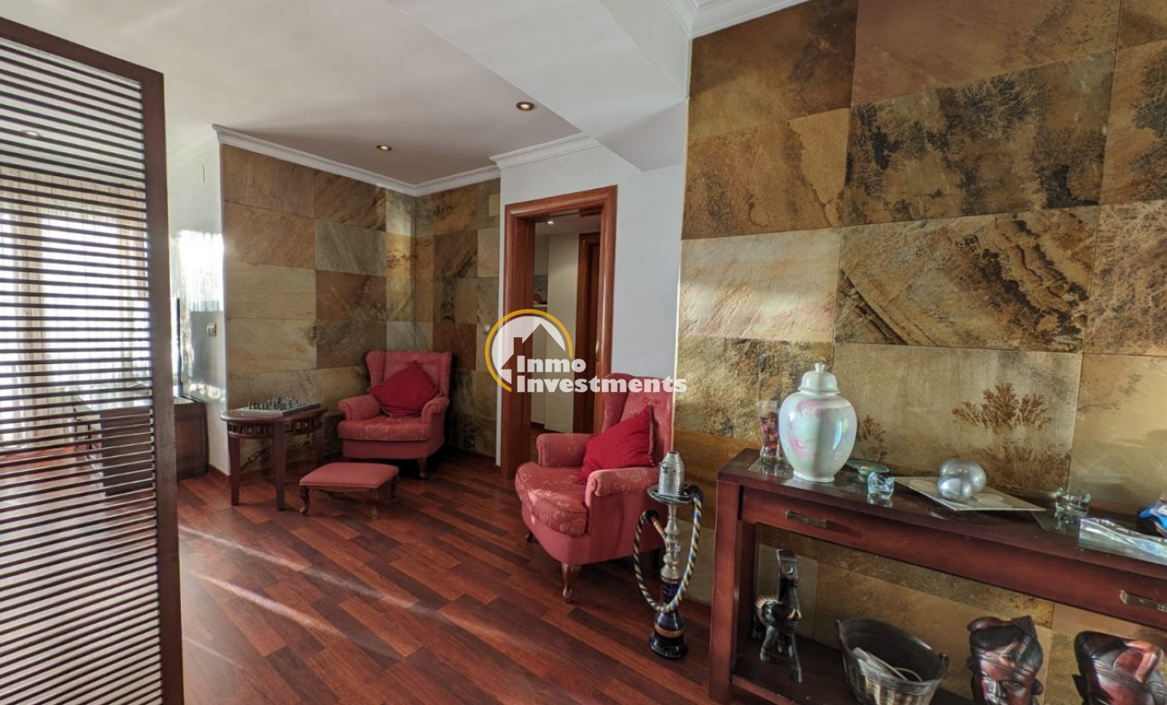 Resale - Apartment - Torrevieja - Beach