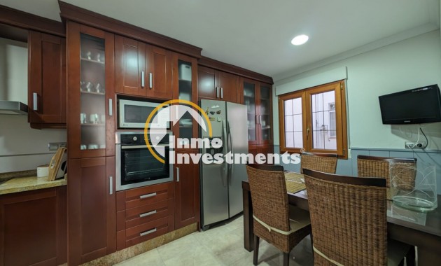 Resale - Apartment - Torrevieja - Beach