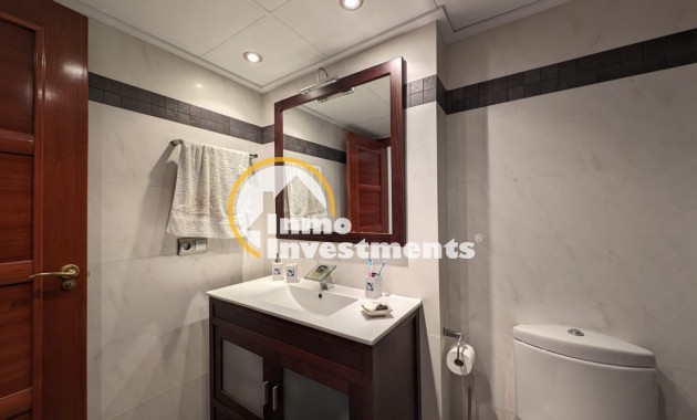 Resale - Apartment - Torrevieja - Beach