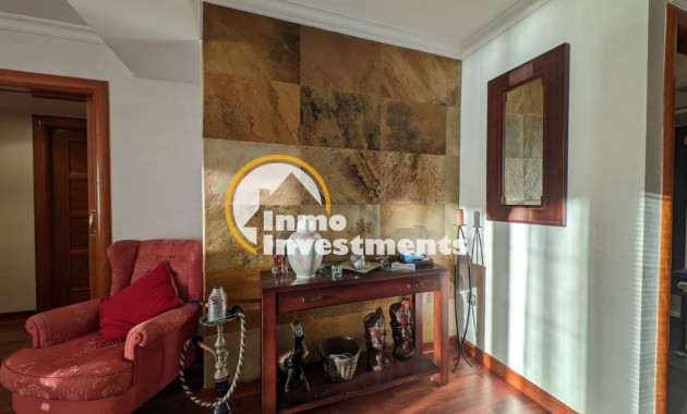 Resale - Apartment - Torrevieja - Beach