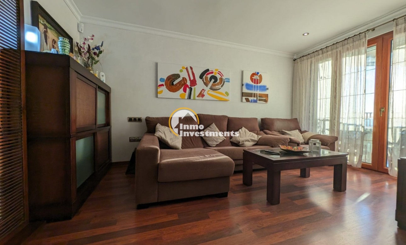 Resale - Apartment - Torrevieja - Beach