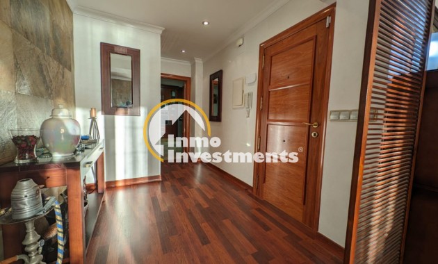 Resale - Apartment - Torrevieja - Beach