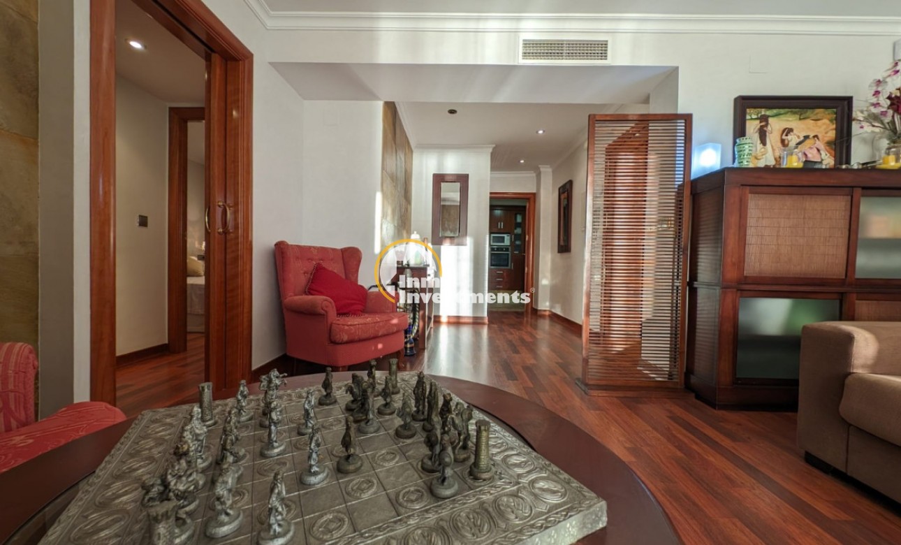 Resale - Apartment - Torrevieja - Beach