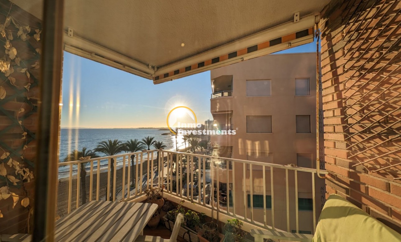 Resale - Apartment - Torrevieja - Beach